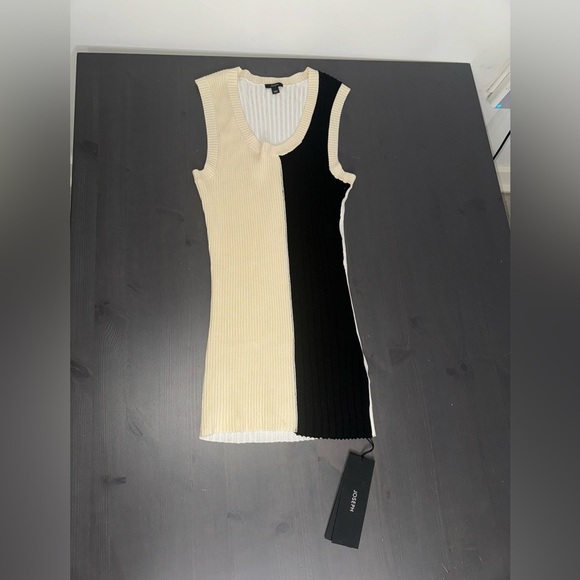 Joseph TWO-TONE RIBBED KNIT VEST TOP IN BLACK - Picture 4 of 7